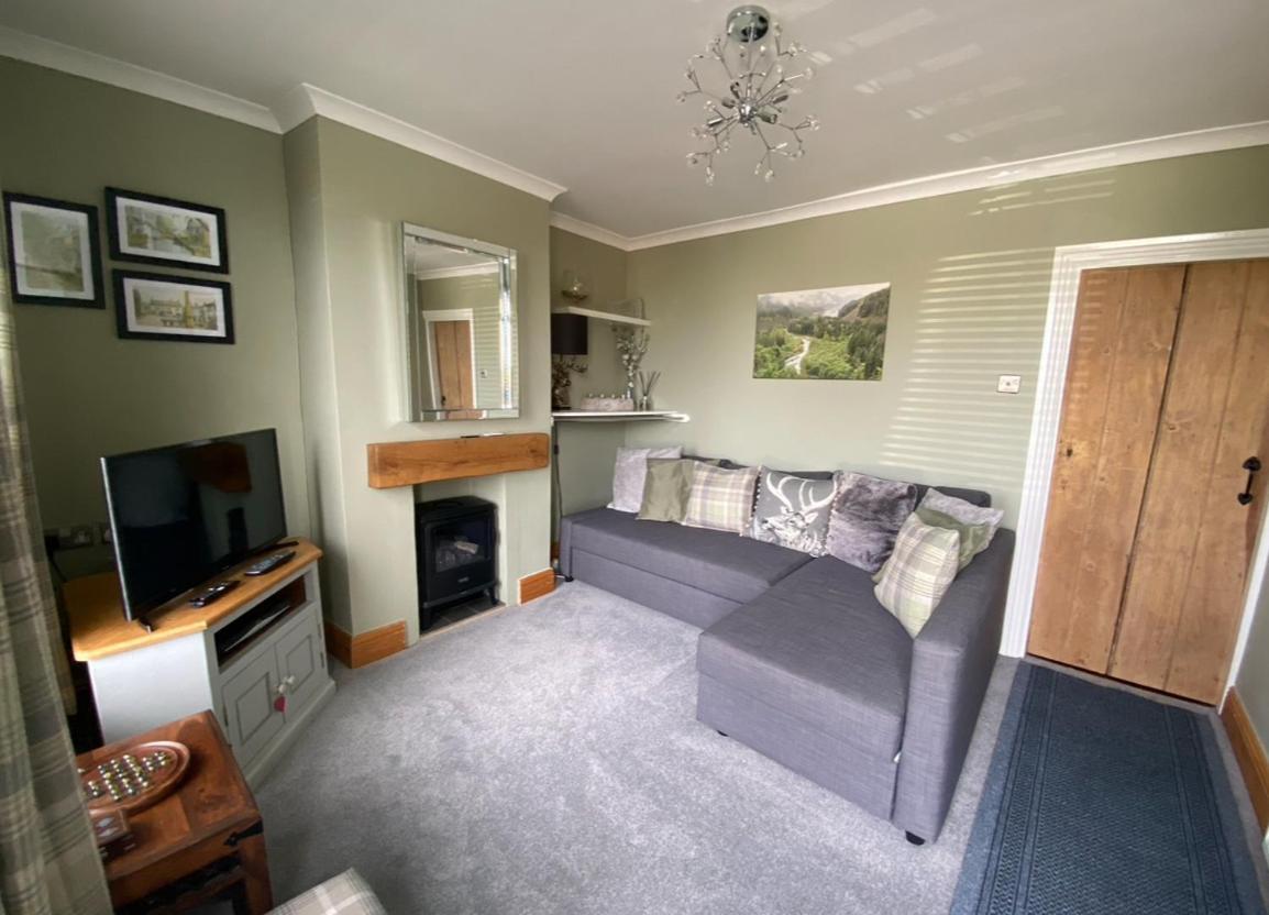 Outskirts Of Ulverston, Entire Cottage - Sleeps 4 Exterior foto